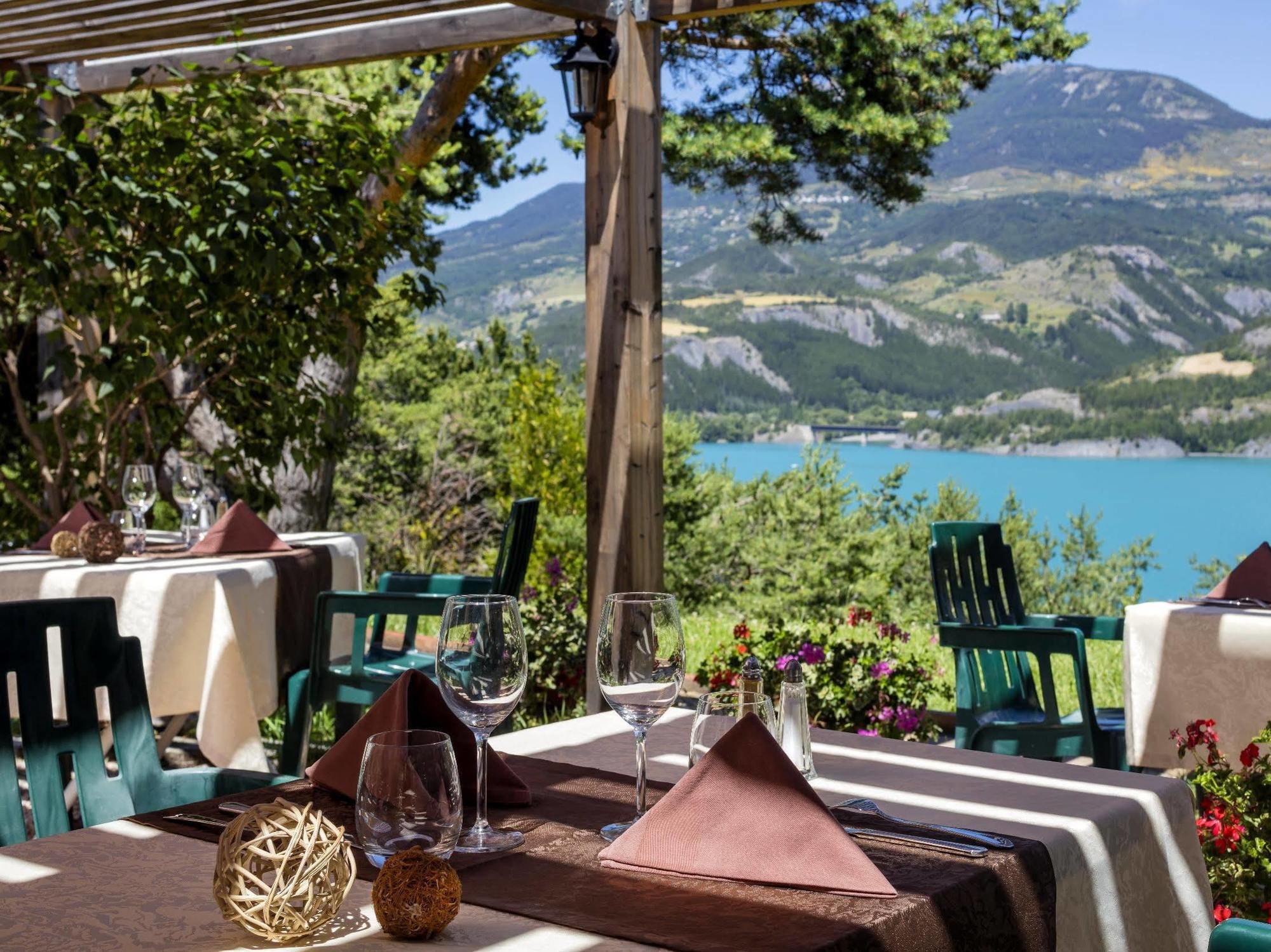 Logis Hotel Eden Lac Savines Exterior photo